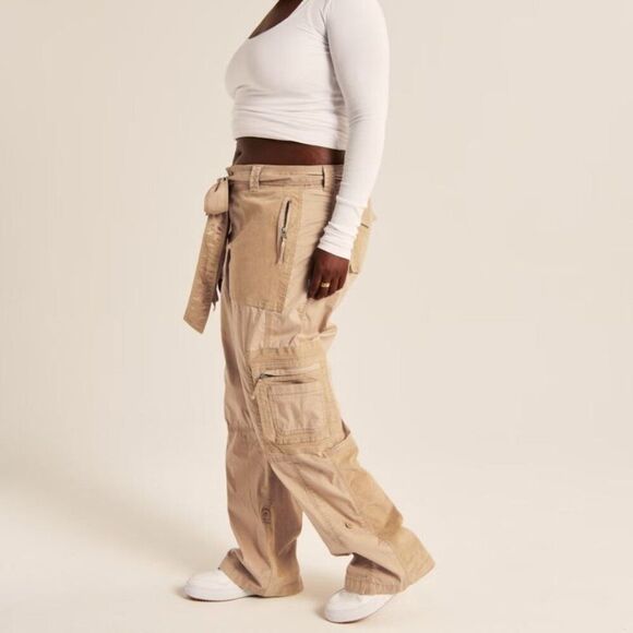 Abercrombie & Fitch: 2000s Utility Pant Size M - Picture 4 of 11